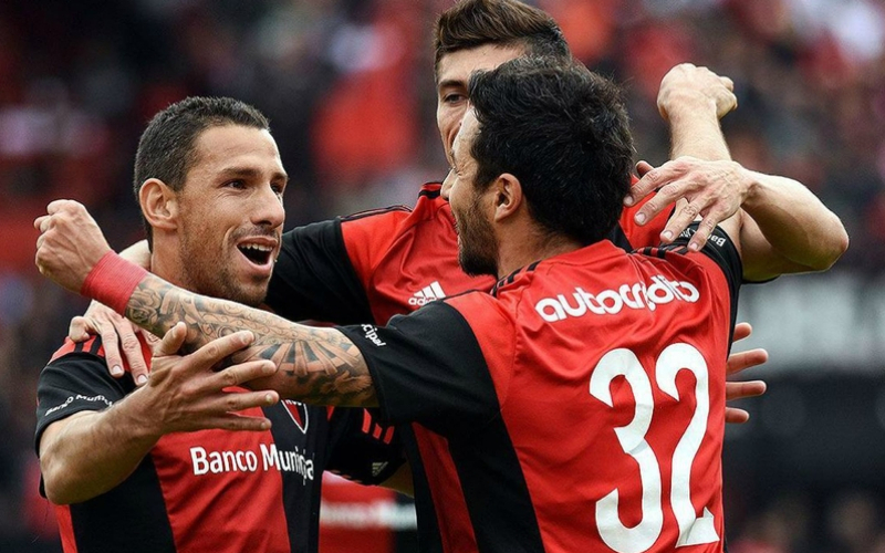Los juveniles debutantes de Newells