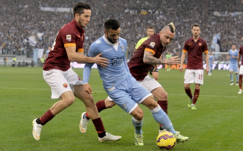 Lazio y Roma juegan el partido de ida de la semifinal de la Copa Italia