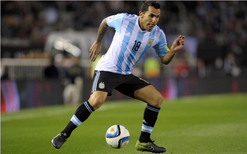 Los 700 partidos de Carlos Tevez